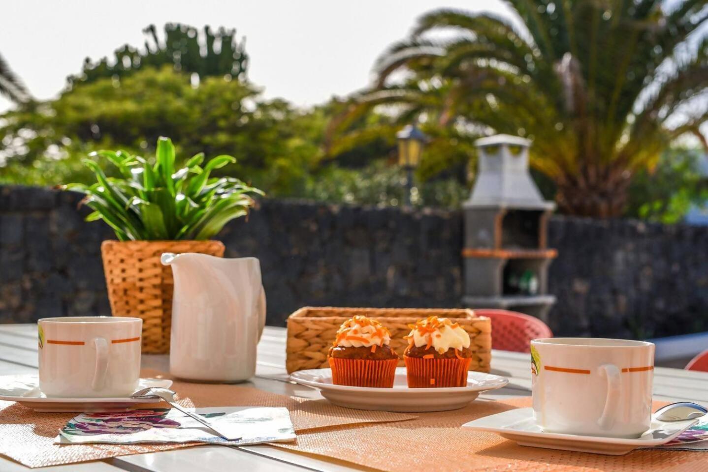 Agradable Y Familiar Con Piscina Casa Inima Villa Playa Blanca  Luaran gambar